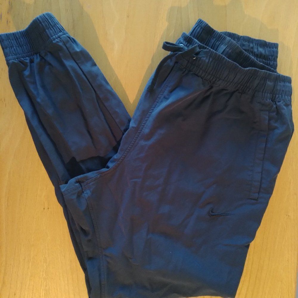 Vintage Nike Wind Pants Joggers Trainers Black/Back